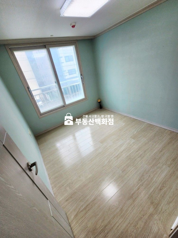 경북 구미시 봉곡동 406-6 두림파벨리스봉곡B동 구미시 봉곡동 로얄팰리스 2층 33평 신축 방3개 욕실2개 급매 매매 매물번호 12819 사진 10