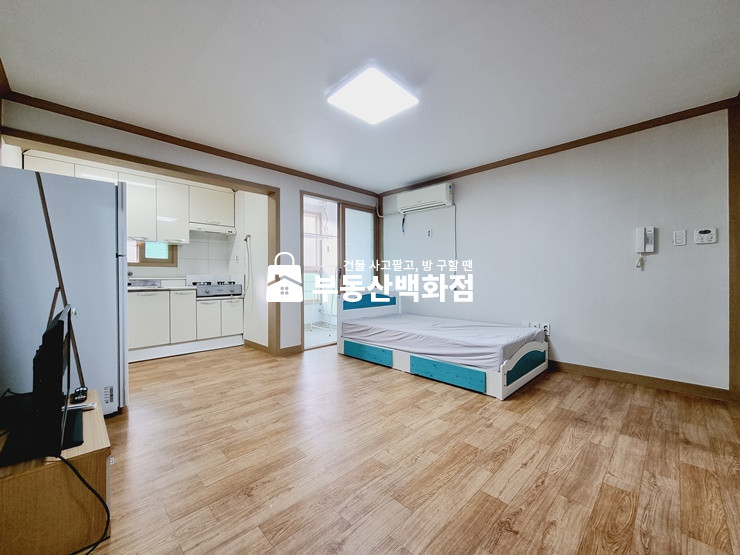 경북 구미시 원평동 145-1 구미원룸 원평동 롯데시네마 바로 앞 도보 10초거리+ 침대 월세 매물번호 11984 사진 2