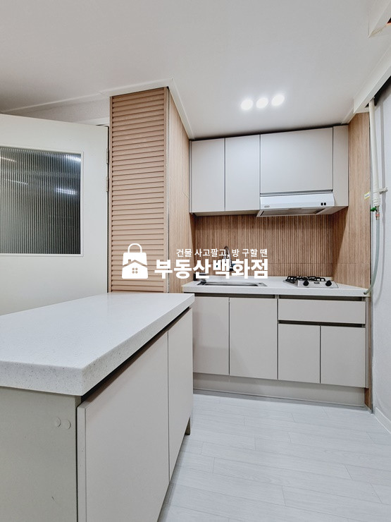경북 구미시 인의동 448-11 구미 인의동 인동정류장 부근 화장대 + 아일랜드식탁 월세 미투 월세 매물번호 10484 사진 3